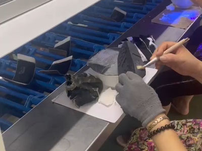 Fortschrittliche Klebestation